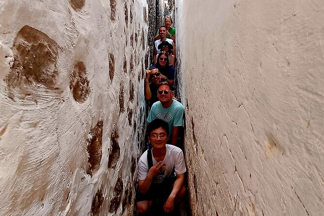 Barranco de las Vacas, caves & village by 2 native guides - Tour Highlights and Unique Features