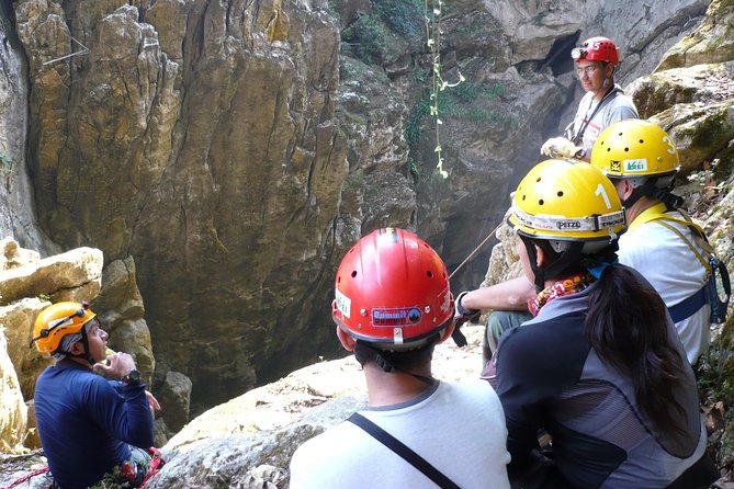Basement Underground Exploration of Popocatl - Camp Life and Traditional Mountain Cuisine