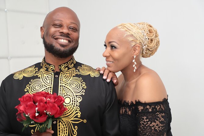 Basic Vow Renewal Package - Celebrating Love in the Heart of Las Vegas