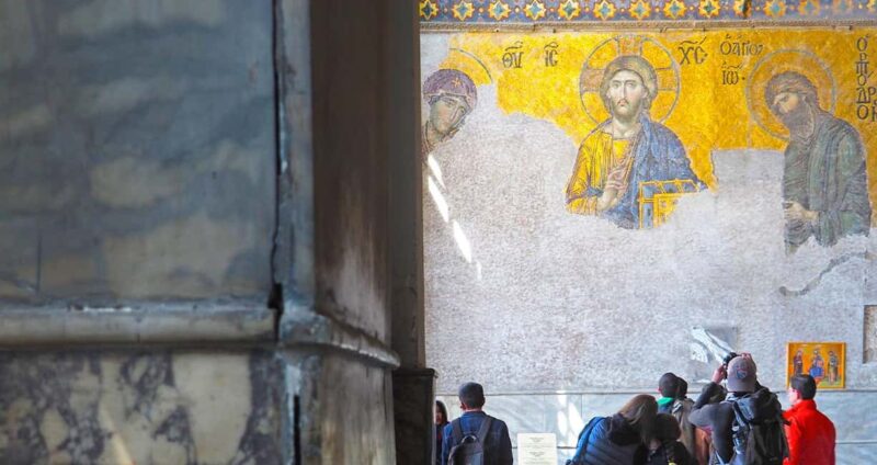 Basilica Cistern, Hagia Sophia, Blue Mosque Tickets & Audios - The Blue Mosque: A Stunning Religious and Tourist Attraction