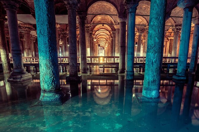 Basilica Cistern Skip-the-Line Ticket with Guided Tour - Starting Point Near Cankurtaran and Fatih District