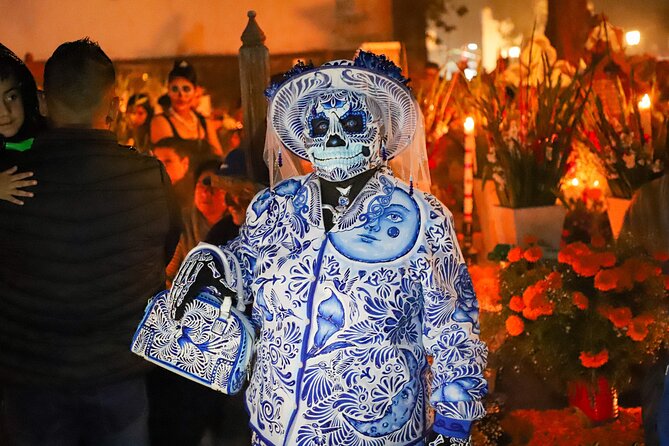 Bastards of Mexico: Unfiltered Tour of the Historic Center - Practical Details: Meeting Point, Accessibility, and Group Size