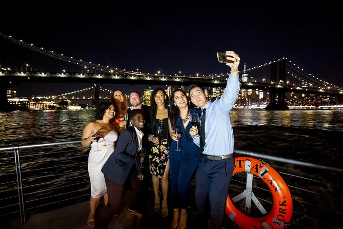 Bateaux New York Dinner Cruise - The Side of Caution: Weather and Cancellation Policies