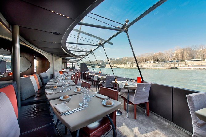 Bateaux Parisiens Seine River Gourmet Lunch & Sightseeing Cruise - The Location and Departure Point at Bateaux Parisiens