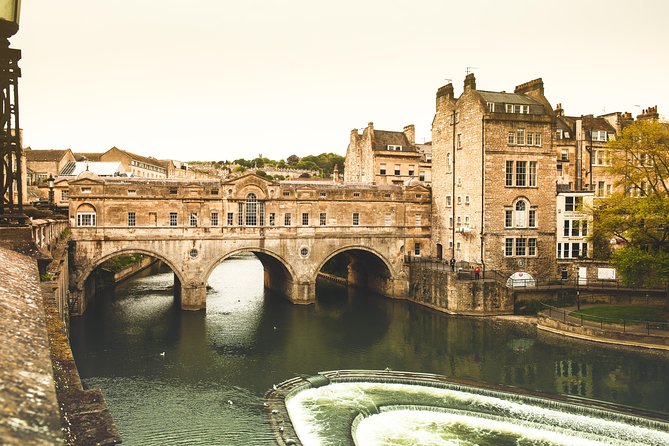 Bath, Avebury and Lacock Village Small-Group Day Tour from London - A Full-Day Tour of West England’s Most Notable Sites
