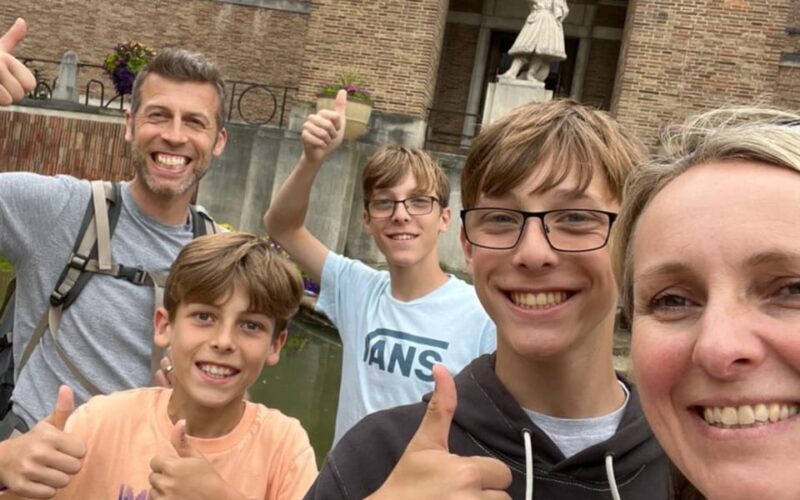 Bath: City Walking Tour & Exploration Game - Cost-Effective and Family-Friendly Activity