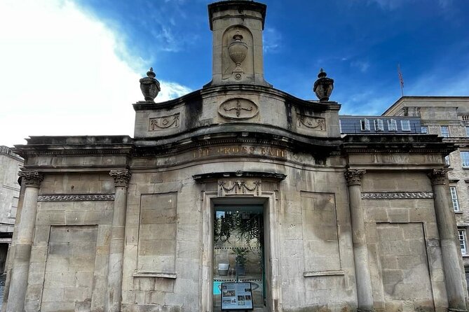 Bath Self-Guided Private Tour - The Circus, Royal Crescent, and Queen Square: Icons of Georgian Architecture