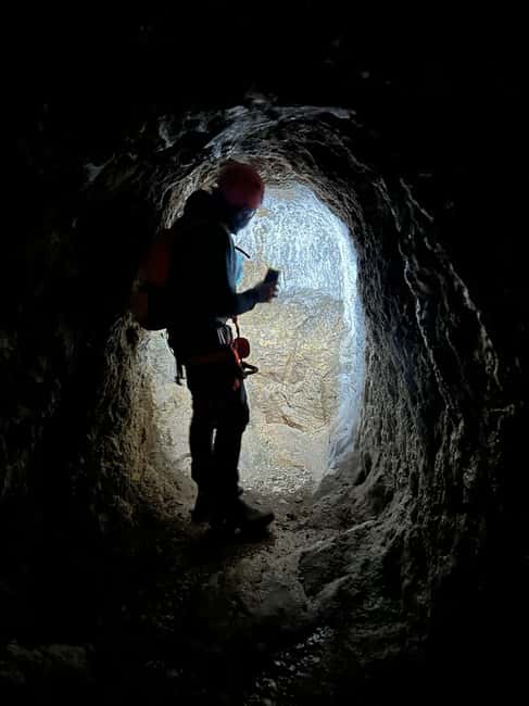 Battiferro Park: Aerial route/Zip line - Exciting 2-Hour Adventure at Battiferro Park in Tuscany