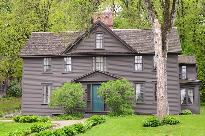Battle of Lexington and Concord Driving & Walking Audio Tour - Optional Stop at the Concord Museum