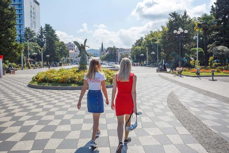 Batumi: Guided Walking Tour - Exploring Batumi’s Modern Landmarks: The Alphabet Tower