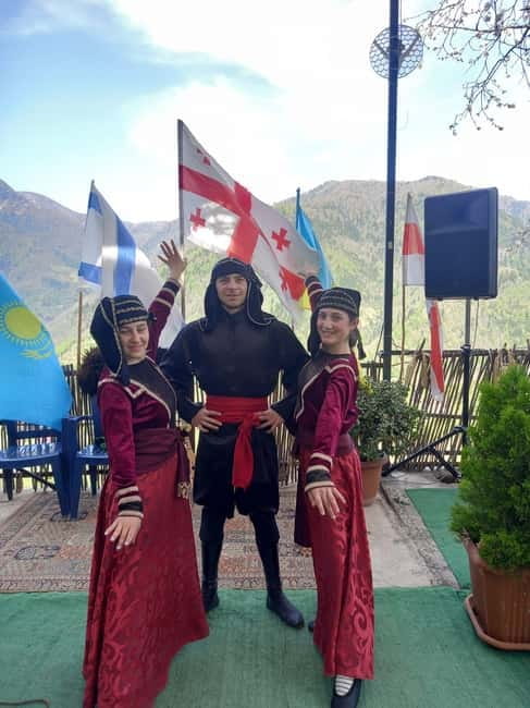 Batumi: Makhuntsti, Machakheta, & Mirveti Tour with Lunch - The Guide’s Role in Making the Tour Special