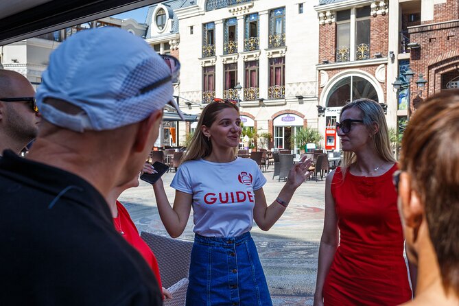 Batumi Walking Tour - Exploring Batumi Port and the Moving Statue of Ali & Nino