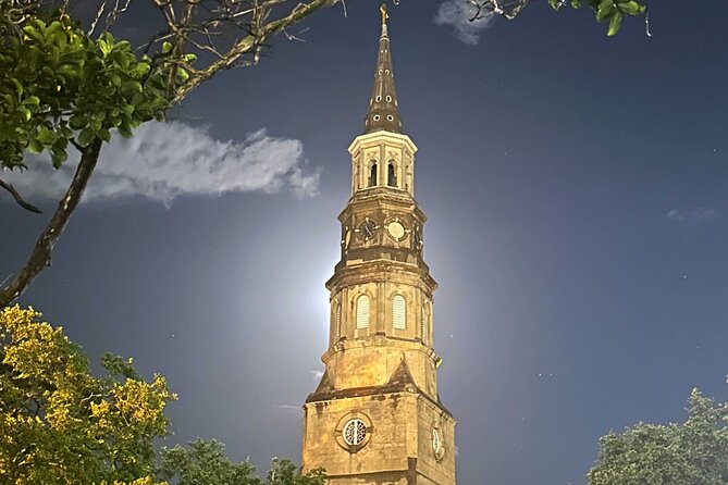 Bay Street Bastards Pub Crawl Shared Tour in Charleston - Guide Personalities and Storytelling Styles