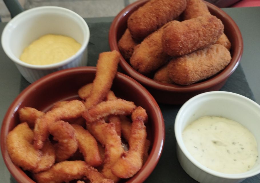 Bayonne: Guided Food Walking Tour (with Food and Drinks) - Practical Details and Tour Logistics