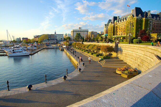 BC Walking Bundle Unique Smartphone Audio Tour - Discover Vancouver Islands Urban and Natural Highlights with the BC Walking Bundle Smartphone Tour