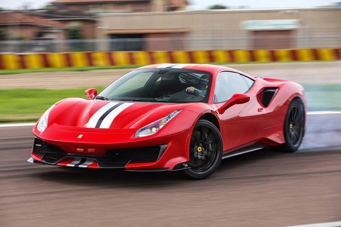 Be a pilot - Ferrari track day - Discover the Ultimate Ferrari Track Experience in Maranello
