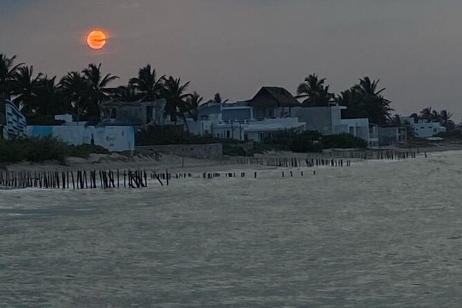 Beach Tour in Yucalpetén from Mérida - Practical Details and Booking Information