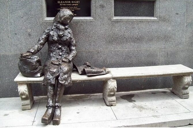 Beatles City Taxi Tours Liverpool (satisfaction guaranteed) - Paul McCartney’s Childhood at Forthlin Road