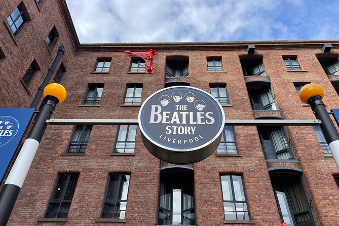 Beatles Guided Walking Tour in Liverpool - Discovering the Vibrant Waterfront and Beatles Museum