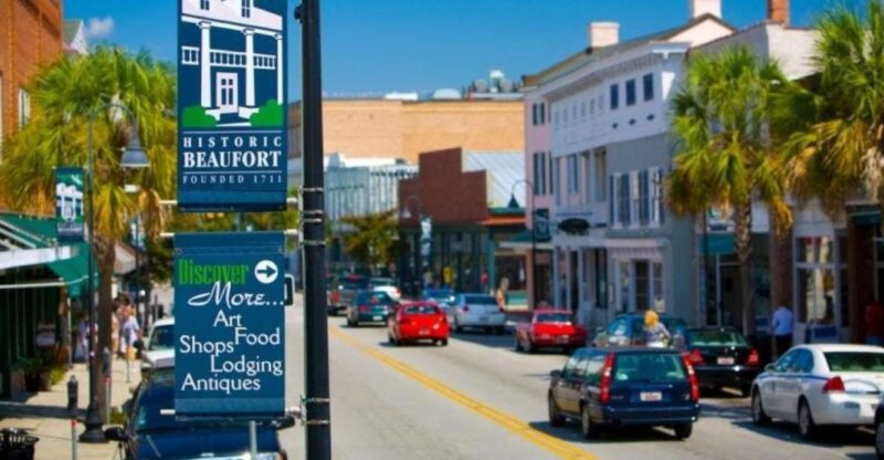 Beaufort: Local History and Film Sites Tour by golf cart - Iconic Trees and Architectural Marvels