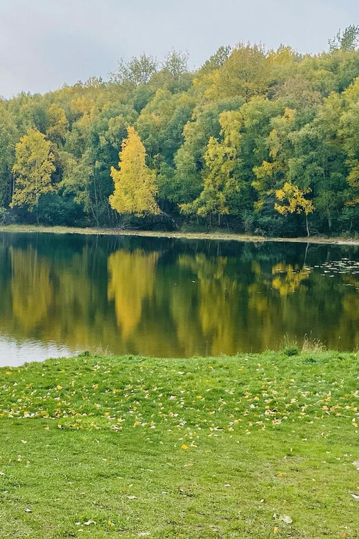 Beautiful nature around Anchorage Waterfall, Lake, Mountains - Practical Tips for the Light Nature Walks