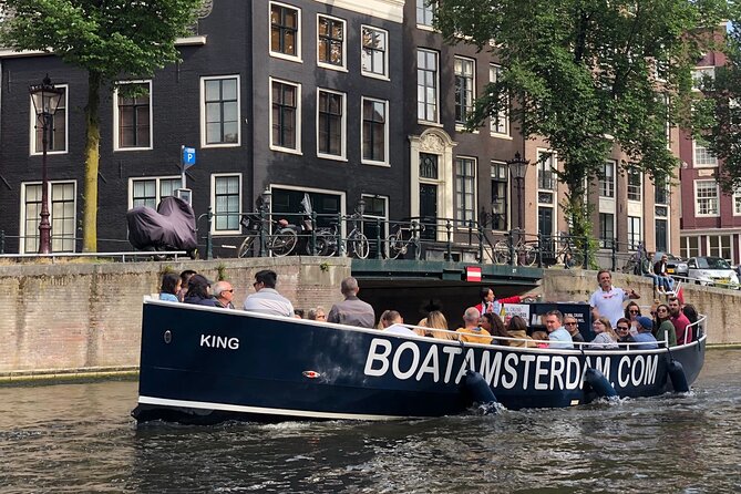 Beautiful (Open Boat) Canal Cruise in Amsterdam Open Bar included - Key Points