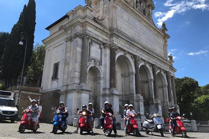 Beautiful Roma Tour on Vespa with Driver - Discover Rome on a Vespa with a Skilled Driver