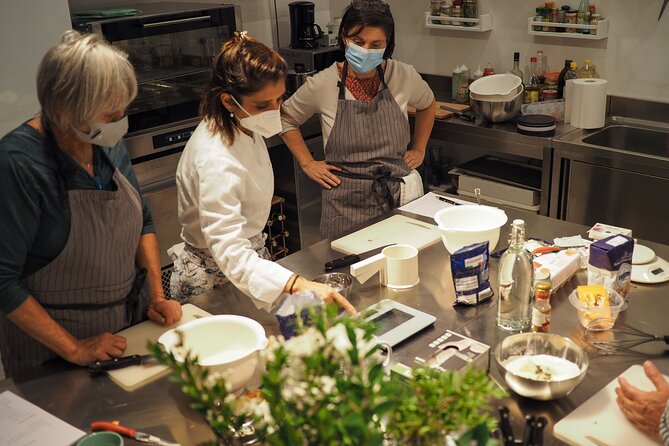 Become a Master in the Kitchen: Learn to Cook with an Italian Chef - Food and Drinks: An All-Inclusive Italian Feast