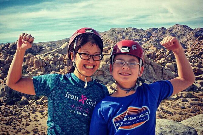 Beginner Group Rock Climbing in Joshua Tree National Park - All Equipment Provided for Safe Climbing