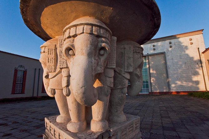 Belém District and the Salazar Dictatorship Legacy - Private Walking Tour - The Portuguese World Exhibition and Praca do Imperio