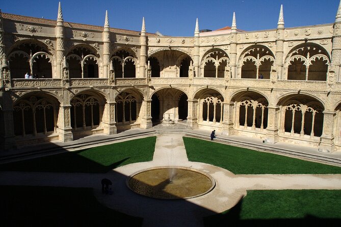 Belém Private Walking Tour with a Professional Guide - Jerónimos Monastery and Its Architectural Grandeur