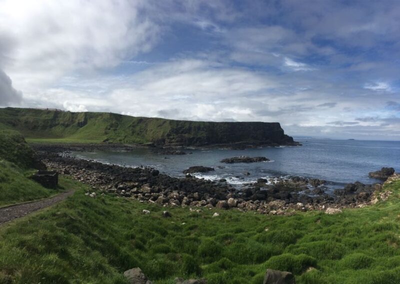 Belfast and Giant's Causeway in Italian or Spanish - Potential Limitations and Considerations