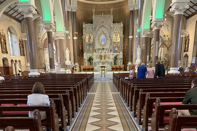 Belfast Black Taxi Tour of Murals and Peace Walls 2 hours - Exploring the Old Jail and Its Connection to Belfast’s Past