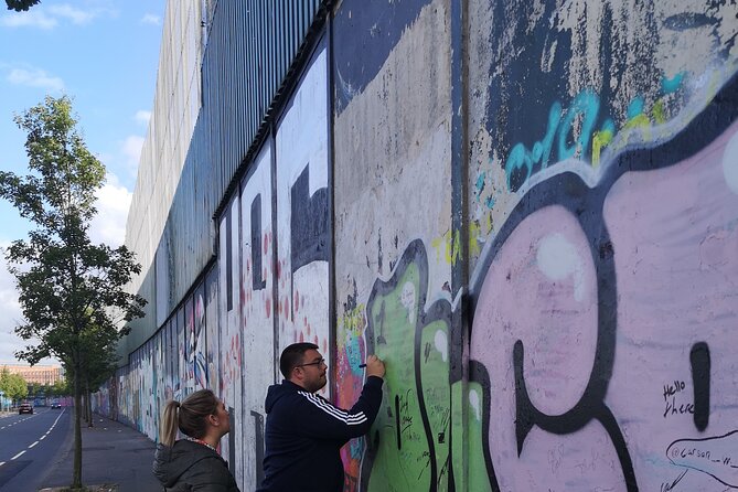 Belfast black taxi tours - What’s Included and Practical Details