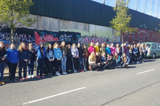 Belfast cab /taxi private 90 mins Terror and conflict- peace tour - Belfast’s Conflict Sites: From Divis Flats to the Peace Wall