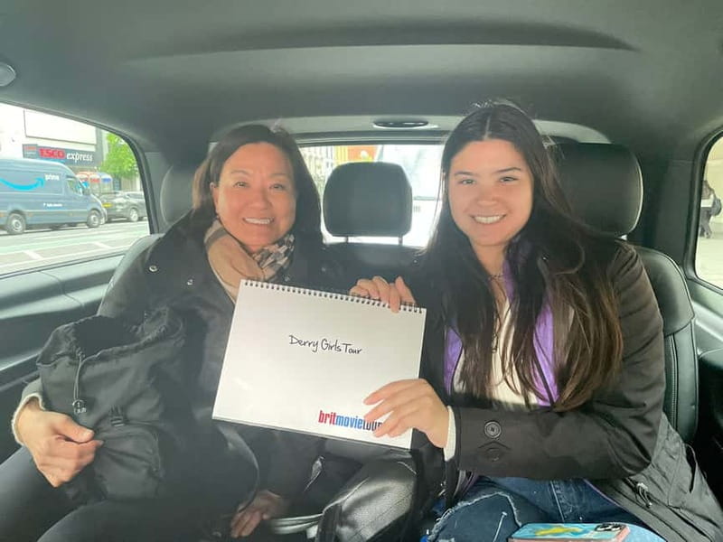 Belfast: Derry Girls Taxi Tour with Private Guide - Discover the Ultimate Derry Girls Taxi Tour in Belfast