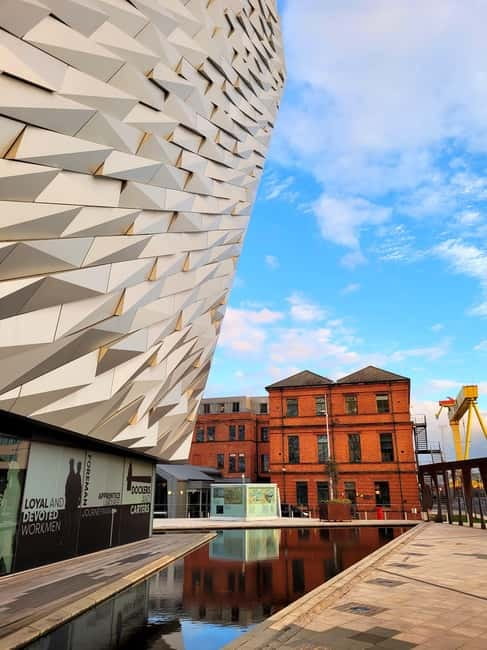 Belfast: Express Walk with a Local - Key Points