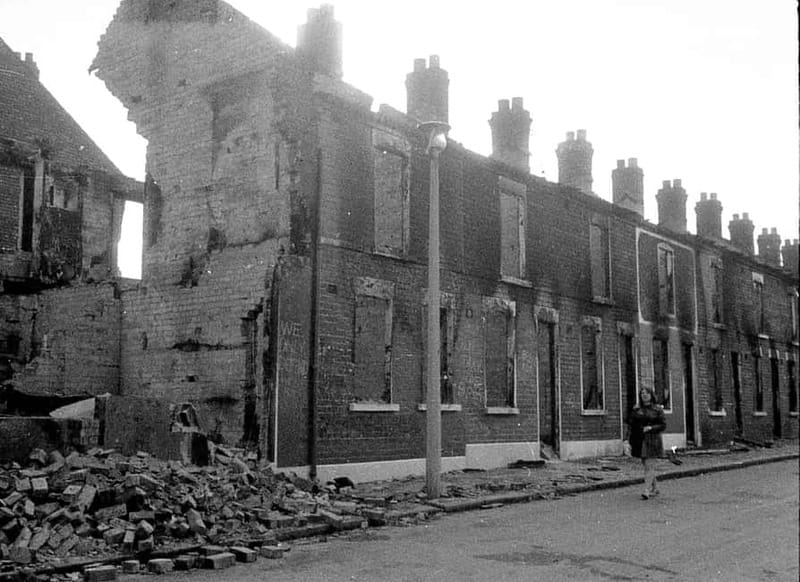 Belfast: Falls Road Troubles Tour - Experience Provider and Similar Tours