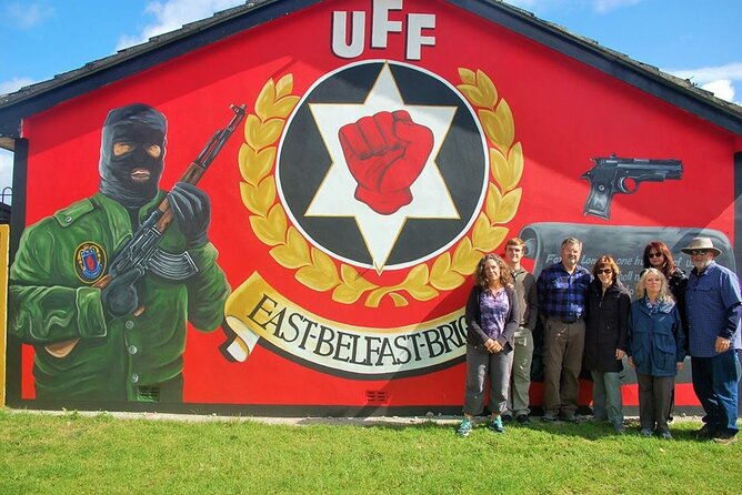 Belfast Famous Black taxi political mural peace wall tour 2 hour - Belfast Murals and Their Significance