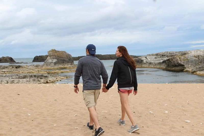 Belfast: Giants Causeway and North Coast Small Group Tour - Walking in the Footsteps of Giants at the Giants Causeway