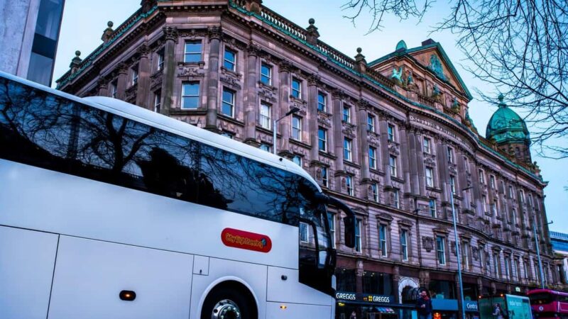 Belfast: Giant's Causeway & Irish Castles Tour -WIFI onboard - Marveling at the Natural Wonder of the Giant’s Causeway