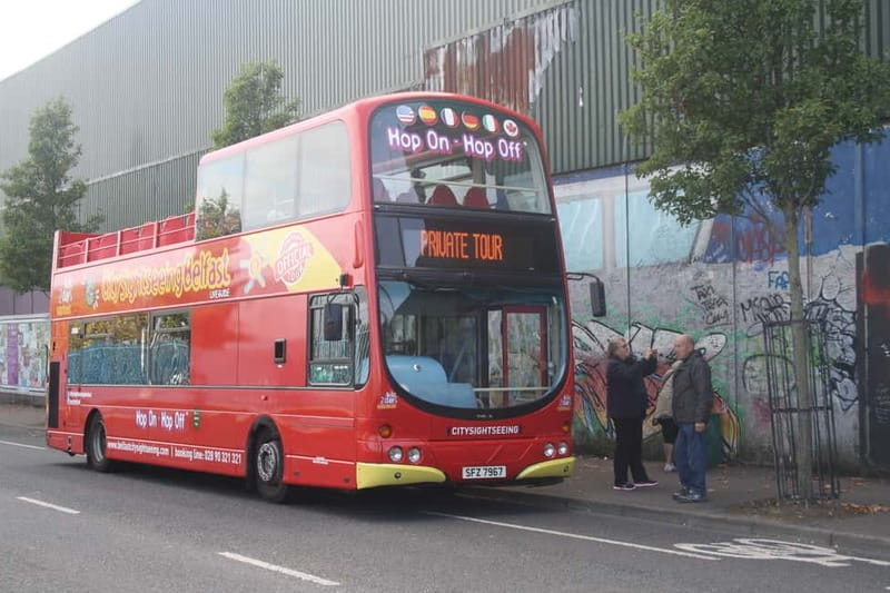 Belfast: Giant's Causeway Tour and 2-Day Open Top-Bus Tour - Marvel at the Giants Causeway UNESCO World Heritage Site