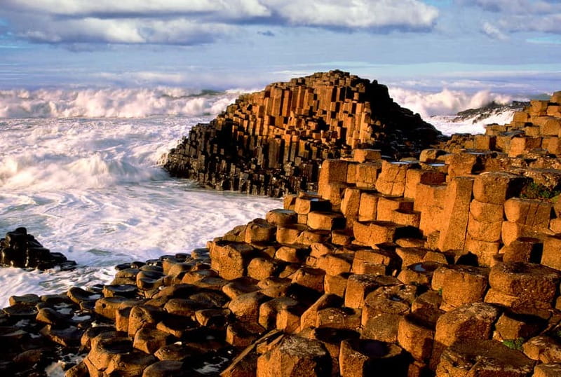 Belfast: Giant's Causeway Tour with Titanic Experience Entry - Key Points
