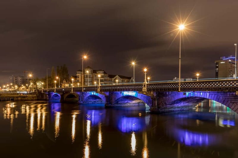 Belfast: Guided Nighttime Hydrobike Tour on the River Lagan - Key Points