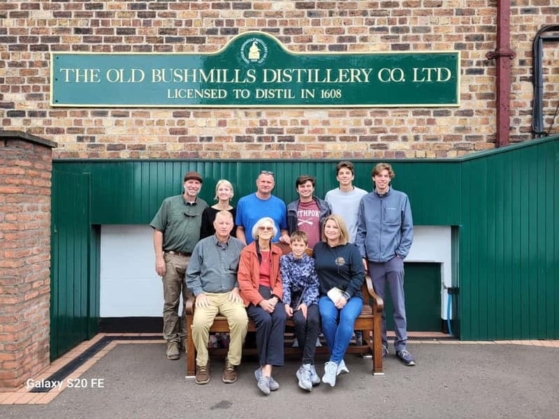 Belfast; High lights Giants Causeway private tours - Explore Belfast’s Cultural and Political Landmarks