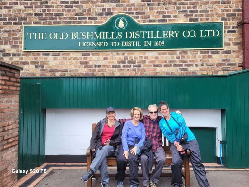 Belfast; High lights Giants Causeway private tours - Visiting the UNESCO World Heritage Site: Giants Causeway