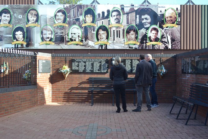 Belfast iconic mural taxi tour private 2hr adventure - Logistics: Easy, Hassle-Free Transportation