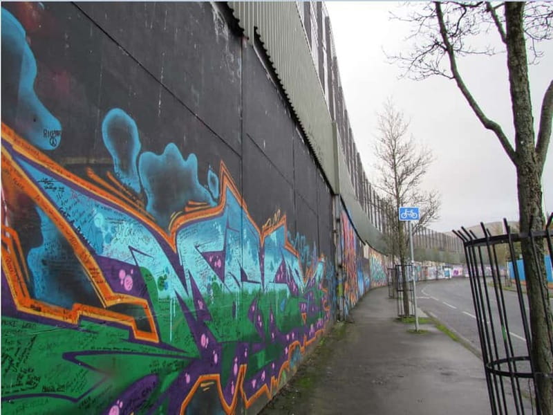 Belfast: Murals Taxi Tour - Key Points