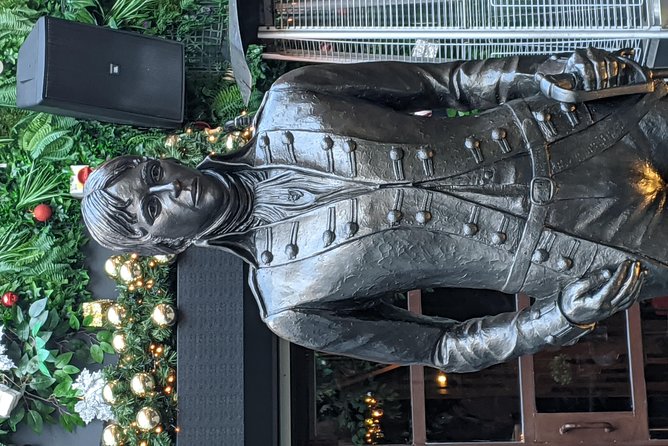 Belfast Music and Street Art Small Group Guided Experience - Street Art Highlights and Artistic Stories