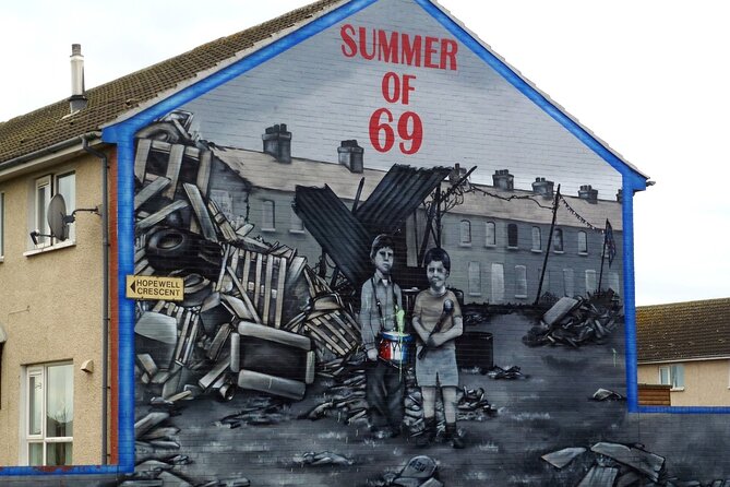 Belfast Political Tour-Conflicting Stories Walking Tour - The Loyalist Perspective on Shankill Road Murals